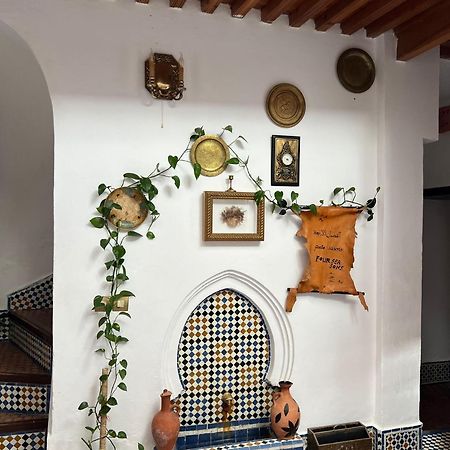 Hostel Four Seasons Tetouan Exterior photo