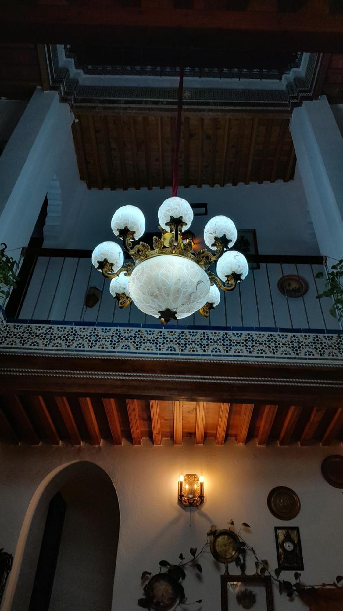Hostel Four Seasons Tetouan Exterior photo
