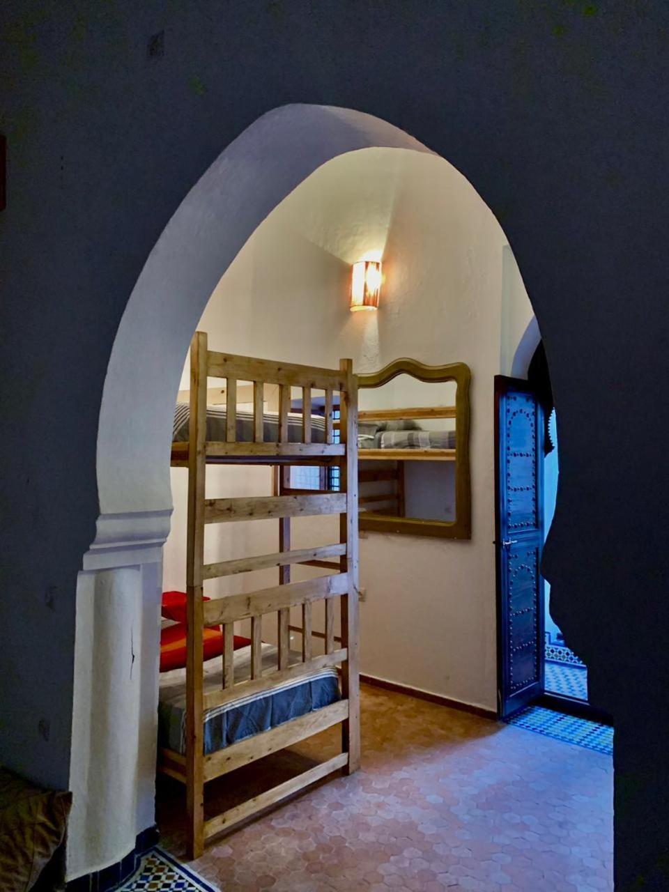 Hostel Four Seasons Tetouan Exterior photo